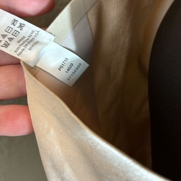 Spanx plus size oncore mid thigh body shaper ps1715 nude 3x - Picture 6 of 6